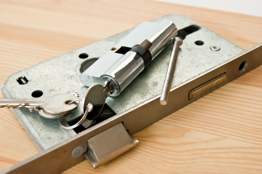Ouverture porte fermée à clé à Chadrac